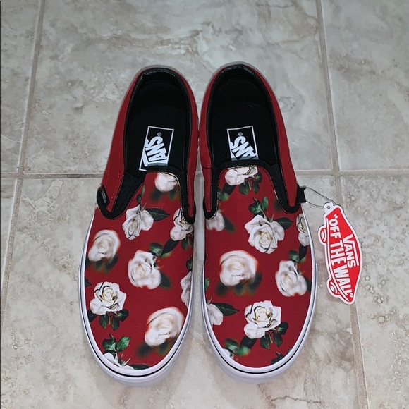 vans rose slip on